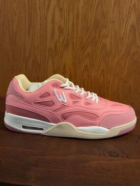 Abrand Pink Women's Casual Lace-Up Sneakers. 8.5 men/ 10 w